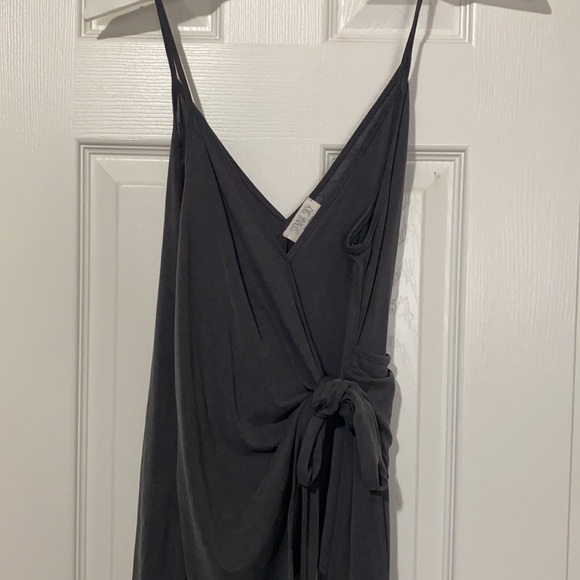 Top - Picture 2 of 3